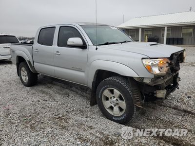 Czwarte zdjęcie samochodu z boku: 2012 TOYOTA TACOMA DOUBLE CAB VIN:3TMLU4EN5CM085089 - miniatura