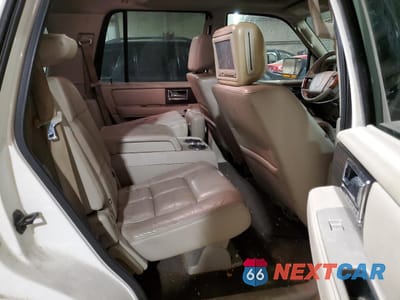 Zdjęcie 11 z 13 samochodu: 2008 LINCOLN NAVIGATOR VIN:5LMFU28538LJ11848 - miniatura