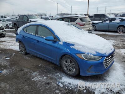 Czwarte zdjęcie samochodu z boku: 2017 HYUNDAI ELANTRA SE VIN:5NPD84LF2HH038068 - miniatura