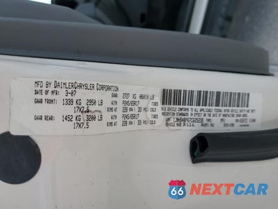 Zdjęcie 14 z 14 samochodu: 2007 JEEP GRAND CHEROKEE LAREDO VIN:1J8HS48P67C625235 - miniatura