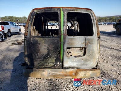 Zdjęcie 6 z 11 samochodu: 2004 CHEVROLET EXPRESS G3500 VIN:1GCHG39UX41220770 - miniatura