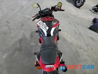 Zdjęcie 6 z 10 samochodu: 2022 SUZUKI GSX-S750 M VIN:JS1C533B4N7100611 - miniatura