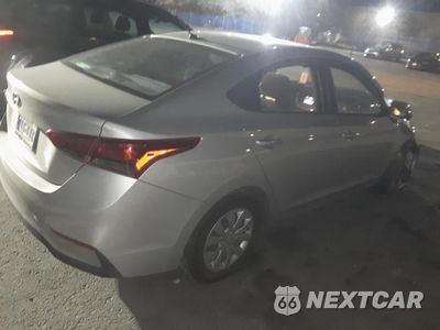 Trzecie zdjęcie samochodu z tyłu: 2019 HYUNDAI ACCENT SE VIN:3KPC24A35KE073687 - miniatura