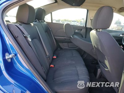 Zdjęcie 10 z 15 samochodu: 2018 CHEVROLET SONIC VIN:1G1JD5SH5J4119660 - miniatura