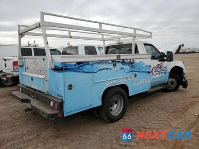 Trzecie zdjęcie samochodu z tyłu: 2013 FORD F350 SUPER DUTY VIN:1FTRF3C65DEB88546 - miniatura