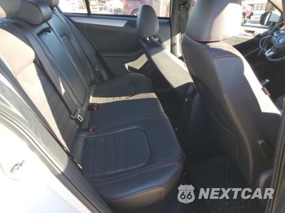 Zdjęcie 10 z 12 samochodu: 2013 VOLKSWAGEN JETTA GLI VIN:3VW567AJ4DM241886 - miniatura