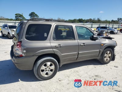 Trzecie zdjęcie samochodu z tyłu: 2003 MAZDA TRIBUTE ES VIN:4F2CZ06143KM32909 - miniatura