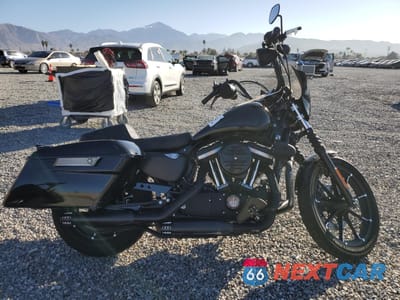 2017 HARLEY-DAVIDSON XL883 IRON 883 1HD4LE234HC445833 - główne zdjęcie licytacji z USA - miniatura