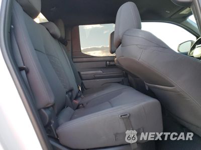 Zdjęcie 10 z 15 samochodu: 2024 TOYOTA TACOMA DOUBLE CAB VIN:3TMKB5FN7RM012613 - miniatura