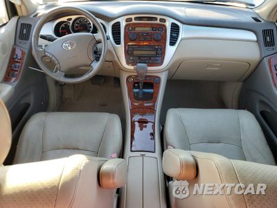 Zdjęcie 8 z 13 samochodu: 2007 TOYOTA HIGHLANDER HYBRID VIN:JTEHW21A870035668 - miniatura
