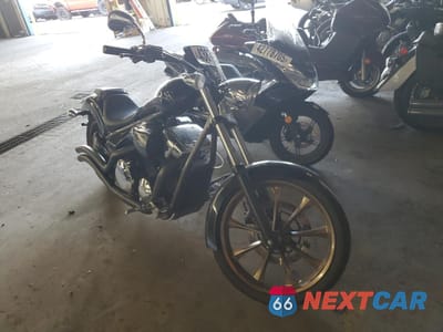 2015 HONDA VT1300 CX JH2SC61P0FK100229 - główne zdjęcie licytacji z USA - miniatura