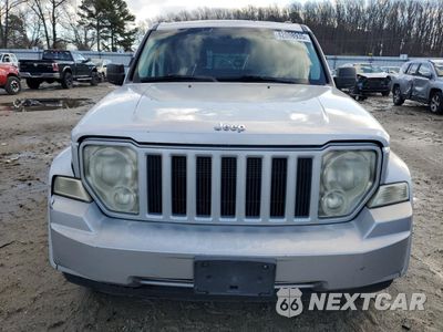 Piąte zdjęcie samochodu w środku: 2008 JEEP LIBERTY SPORT VIN:1J8GN28K58W229535 - miniatura