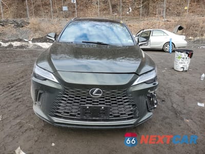 Piąte zdjęcie samochodu w środku: 2024 LEXUS RX 450H+ LUXURY VIN:JTJCJMGA2R2021317 - miniatura
