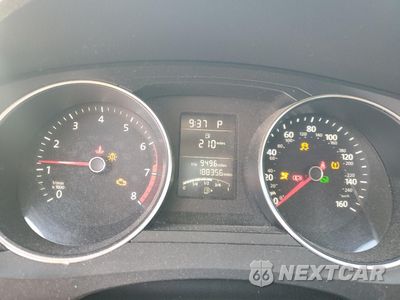 Zdjęcie 9 z 12 samochodu: 2015 VOLKSWAGEN JETTA BASE VIN:3VW2K7AJ1FM418394 - miniatura