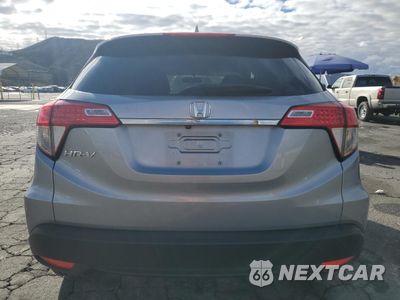 Zdjęcie 6 z 14 samochodu: 2020 HONDA HR-V LX VIN:3CZRU5H37LM705347 - miniatura
