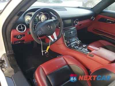 Zdjęcie 8 z 12 samochodu: 2012 MERCEDES-BENZ SLS AMG VIN:WDDRJ7HA6CA009333 - miniatura