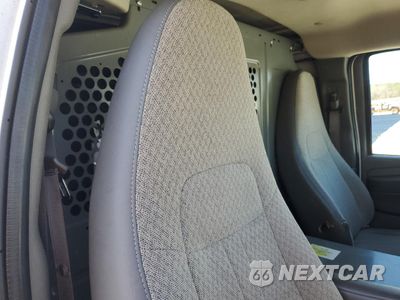 Zdjęcie 11 z 13 samochodu: 2012 CHEVROLET EXPRESS G2500 VIN:1GCWGFCA8C1172661 - miniatura