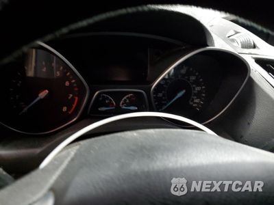 Zdjęcie 9 z 14 samochodu: 2016 FORD ESCAPE SE VIN:1FMCU0GXXGUA07069 - miniatura