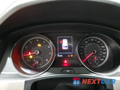 Zdjęcie 9 z 14 samochodu: 2019 VOLKSWAGEN ATLAS SE VIN:1V2XR2CAXKC604336 - miniatura