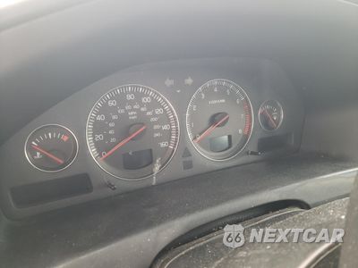 Zdjęcie 9 z 12 samochodu: 2005 VOLVO V70 VIN:YV1SW612951461624 - miniatura