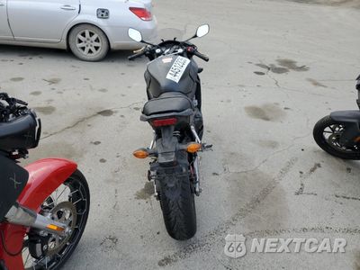 Zdjęcie 6 z 9 samochodu: 2015 HONDA CBR650 F VIN:MLHRC7419F5100035 - miniatura
