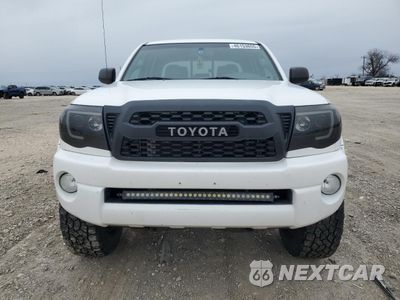 Piąte zdjęcie samochodu w środku: 2010 TOYOTA TACOMA DOUBLE CAB VIN:3TMLU4EN4AM044613 - miniatura