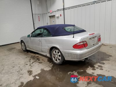 Drugie zdjęcie samochodu z przodu: 2001 MERCEDES-BENZ CLK 320 VIN:WDBLK65G01T079748 - miniatura