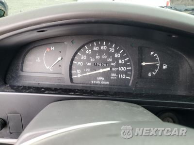 Zdjęcie 9 z 12 samochodu: 2002 TOYOTA TACOMA VIN:5TENL42NX2Z042871 - miniatura