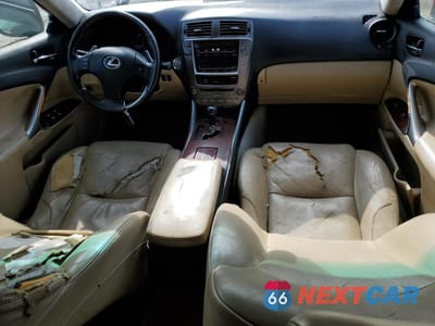 Zdjęcie 8 z 12 samochodu: 2006 LEXUS IS 350 VIN:JTHBE262965007974 - miniatura