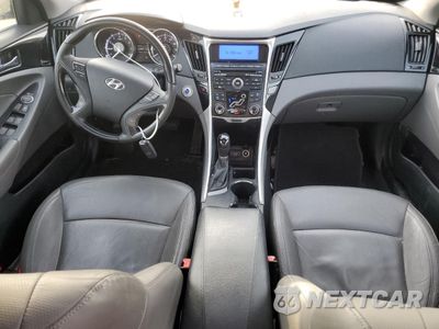 Zdjęcie 8 z 12 samochodu: 2011 HYUNDAI SONATA SE VIN:5NPEC4ACXBH002194 - miniatura
