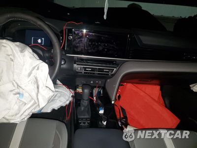 Zdjęcie 8 z 12 samochodu: 2025 TOYOTA CAMRY XSE VIN:4T1DAACK3SU550804 - miniatura