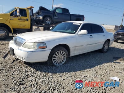2005 LINCOLN TOWN CAR SIGNATURE 1LNHM81W75Y620535 - główne zdjęcie licytacji z USA - miniatura