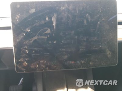 Zdjęcie 9 z 16 samochodu: 2023 TESLA MODEL Y VIN:7SAYGAEE0PF686760 - miniatura
