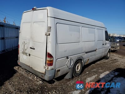 Trzecie zdjęcie samochodu z tyłu: 2005 DODGE SPRINTER 2500 VIN:WD0PD744555841211 - miniatura