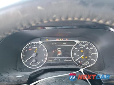 Zdjęcie 9 z 13 samochodu: 2023 NISSAN PATHFINDER SL VIN:5N1DR3CC2PC275162 - miniatura