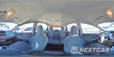 Zdjęcie 13 z 14 samochodu: 2013 TOYOTA PRIUS V VIN:JTDZN3EU1D3288895 - miniatura