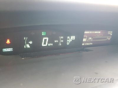 Zdjęcie 9 z 13 samochodu: 2013 TOYOTA PRIUS VIN:JTDKN3DU6D1724722 - miniatura