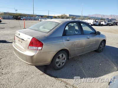 Trzecie zdjęcie samochodu z tyłu: 2008 KIA SPECTRA EX VIN:KNAFE122285583036 - miniatura