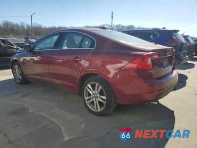 Drugie zdjęcie samochodu z przodu: 2013 VOLVO S60 T5 VIN:YV1612FS1D2219842 - miniatura