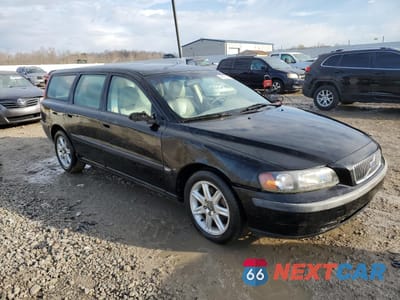 Czwarte zdjęcie samochodu z boku: 2003 VOLVO V70 VIN:YV1SW61T732301158 - miniatura