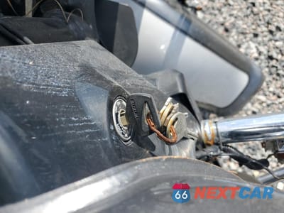 Zdjęcie 8 z 9 samochodu: 2003 SUZUKI VL800 VIN:JS1VS54A832107932 - miniatura