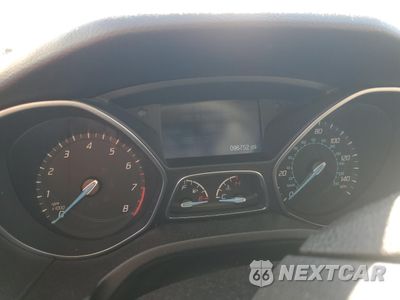 Zdjęcie 9 z 12 samochodu: 2014 FORD FOCUS SE VIN:1FADP3F29EL441175 - miniatura