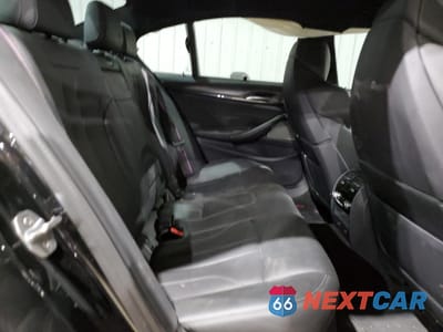 Zdjęcie 10 z 13 samochodu: 2019 BMW M5 VIN:WBSJF0C51KB447768 - miniatura