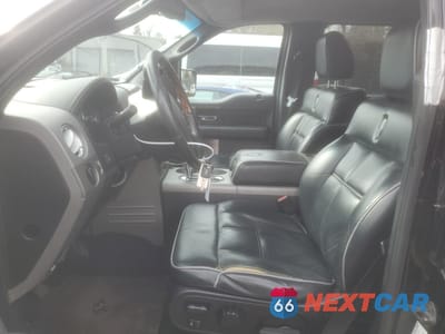 Zdjęcie 7 z 12 samochodu: 2007 LINCOLN MARK LT VIN:5LTPW18567FJ03091 - miniatura