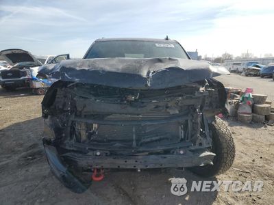 Piąte zdjęcie samochodu w środku: 2023 CHEVROLET SUBURBAN K1500 Z71 VIN:1GNSKDKD0PR109730 - miniatura