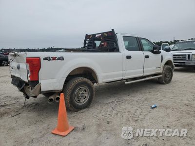 Trzecie zdjęcie samochodu z tyłu: 2018 FORD F250 SUPER DUTY VIN:1FT7W2BT7JEC39355 - miniatura