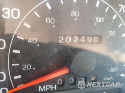 Zdjęcie 9 z 14 samochodu: 2000 FORD F250 SUPER DUTY VIN:1FTNW20F9YED88655 - miniatura