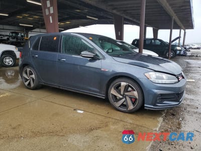 Czwarte zdjęcie samochodu z boku: 2021 VOLKSWAGEN GTI S VIN:3VW5T7AU7MM000682 - miniatura