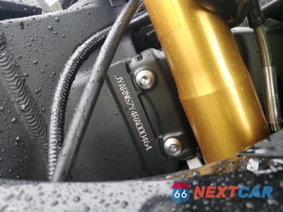 Zdjęcie 9 z 10 samochodu: 2024 YAMAHA YZFR1M C VIN:JYARN67Y4RA000464 - miniatura