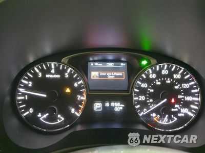 Zdjęcie 9 z 15 samochodu: 2014 NISSAN PATHFINDER S VIN:5N1AR2MM8EC663434 - miniatura